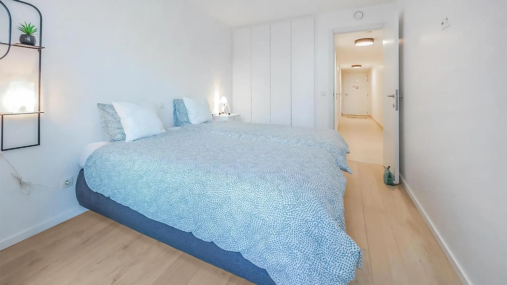 2 Bedroom Gorgeous Apartment In Oostende  Ostend