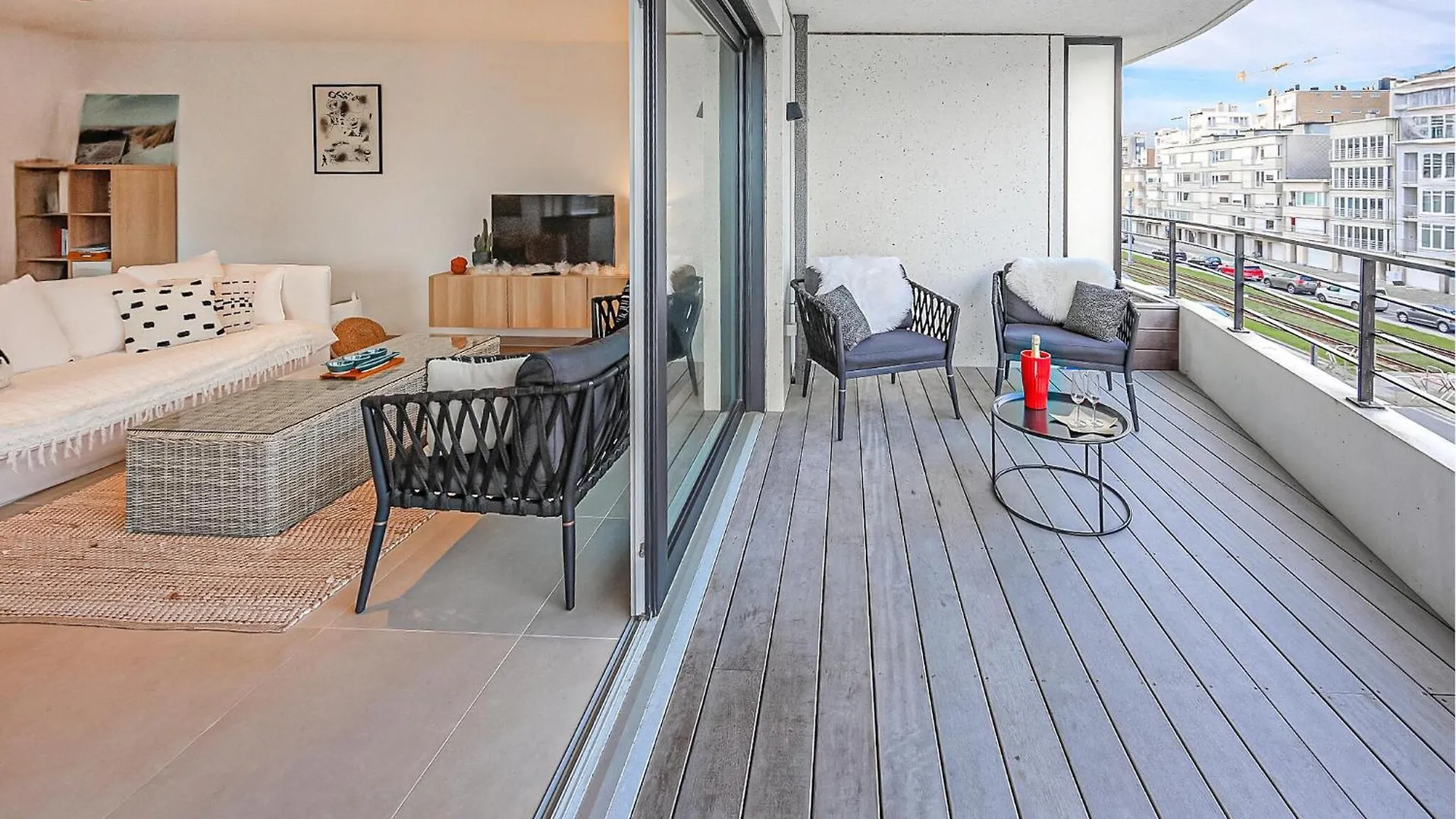 2 Bedroom Gorgeous Apartment In Oostende